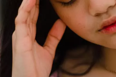 Young girl headache