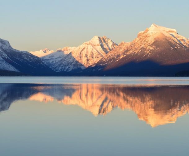 mountain over lake with reflection
